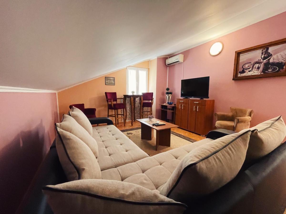 Vila Duricic 300M Od Mora Hotel Ðenovići Buitenkant foto