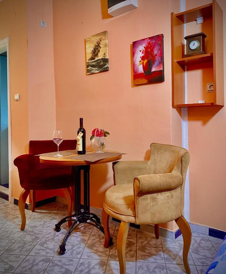Vila Duricic 300M Od Mora Hotel Ðenovići Buitenkant foto
