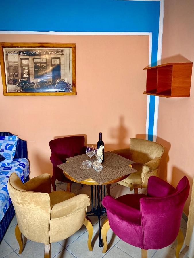 Vila Duricic 300M Od Mora Hotel Ðenovići Buitenkant foto