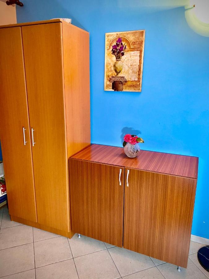 Vila Duricic 300M Od Mora Hotel Ðenovići Buitenkant foto