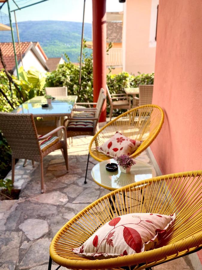 Vila Duricic 300M Od Mora Hotel Ðenovići Buitenkant foto